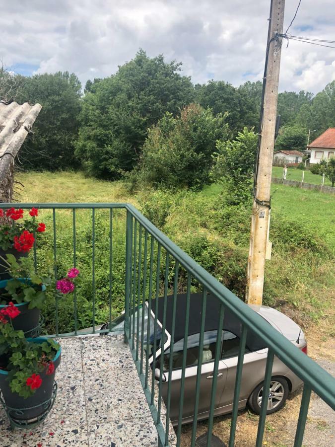 Casita Junto Al Rio En Un Entorno Natural Монфорте-де-Лемос Екстер'єр фото